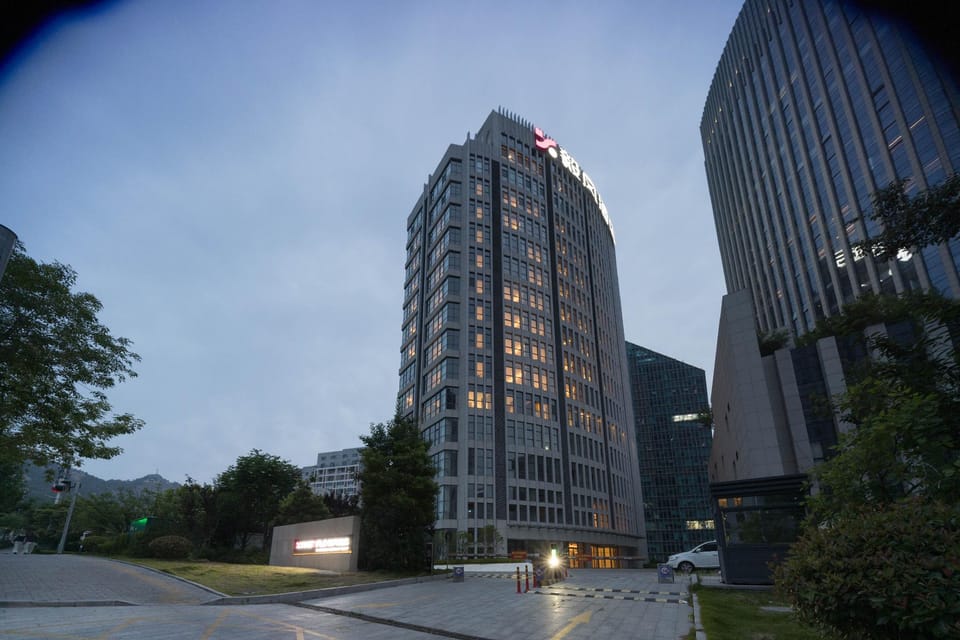 青岛崂山区石老人毅风酒店 Hotel in Qingdao