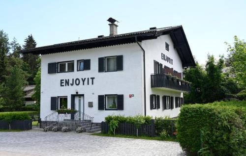 Enjoyit Velden West Hotel in Velden am Wörthersee