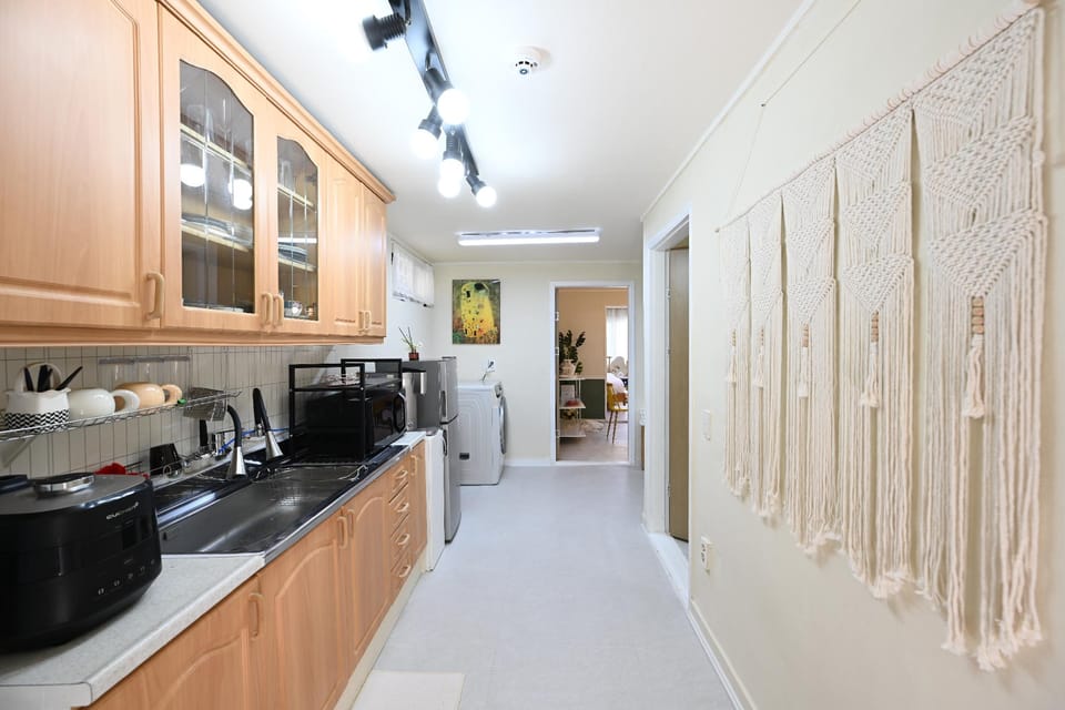 더샬롬스테이(the shalom stay) Bed and Breakfast in Busan