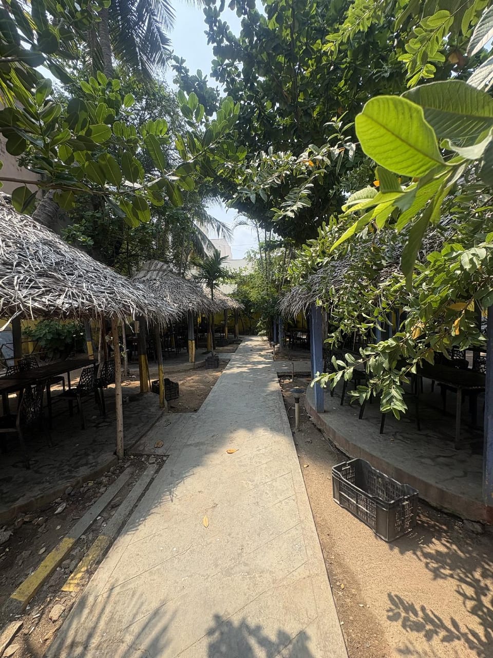 Kannan Guesthouse,bar & restaurant  Lodge in Puducherry