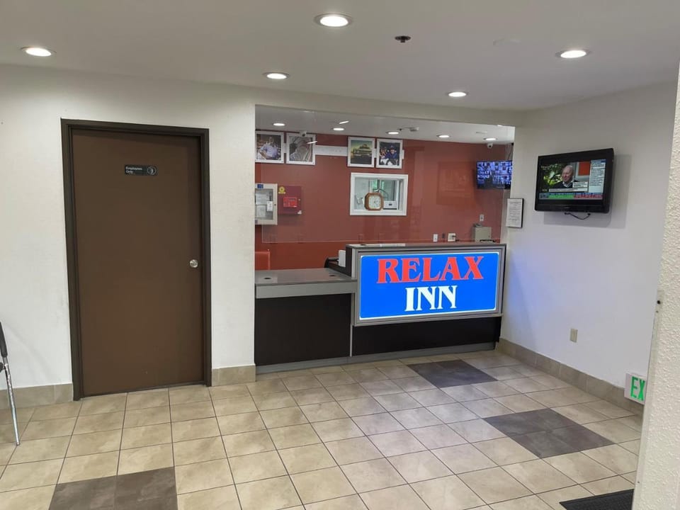 Relax Inn Hotel in Indiana