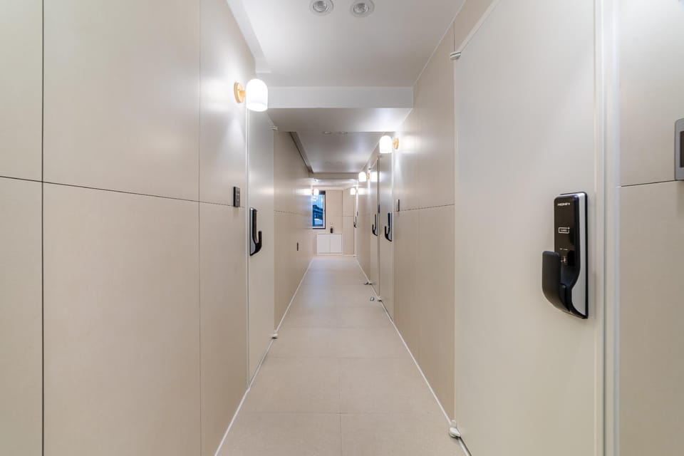 HOTEL LETS HAVEN Gwanghwamun  Hotel in Seoul
