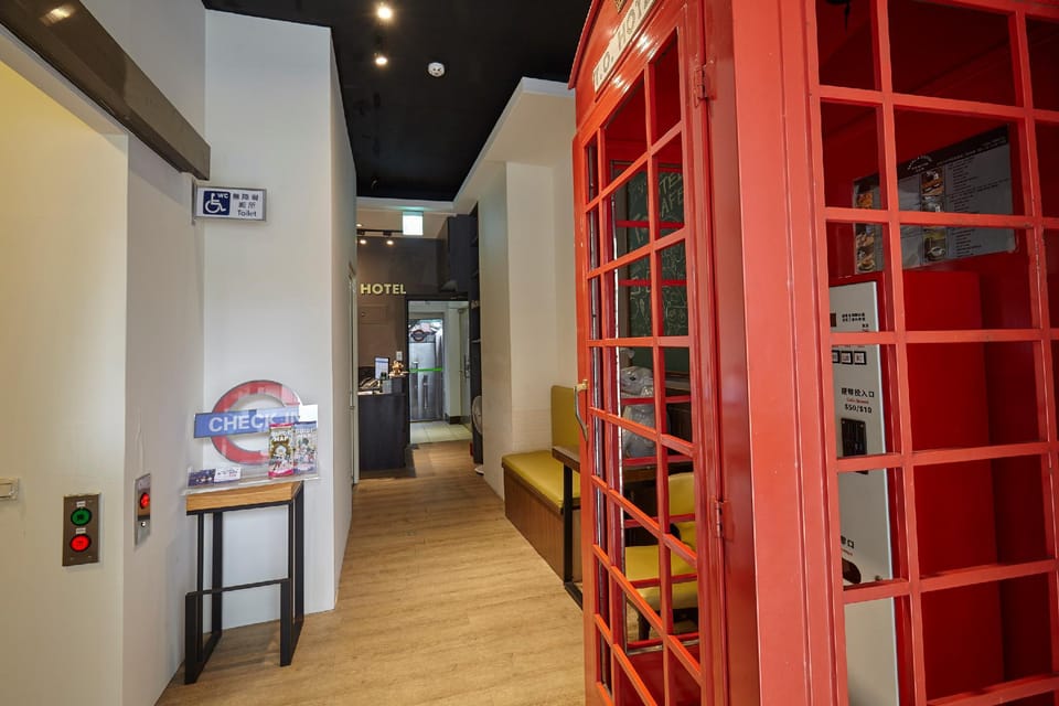 T.O. Hotel Hostel in Taipei City