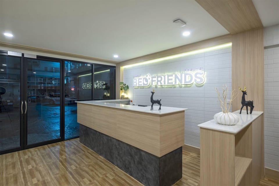 BED FRIENDS POSHTEL  Hostel in Thailand