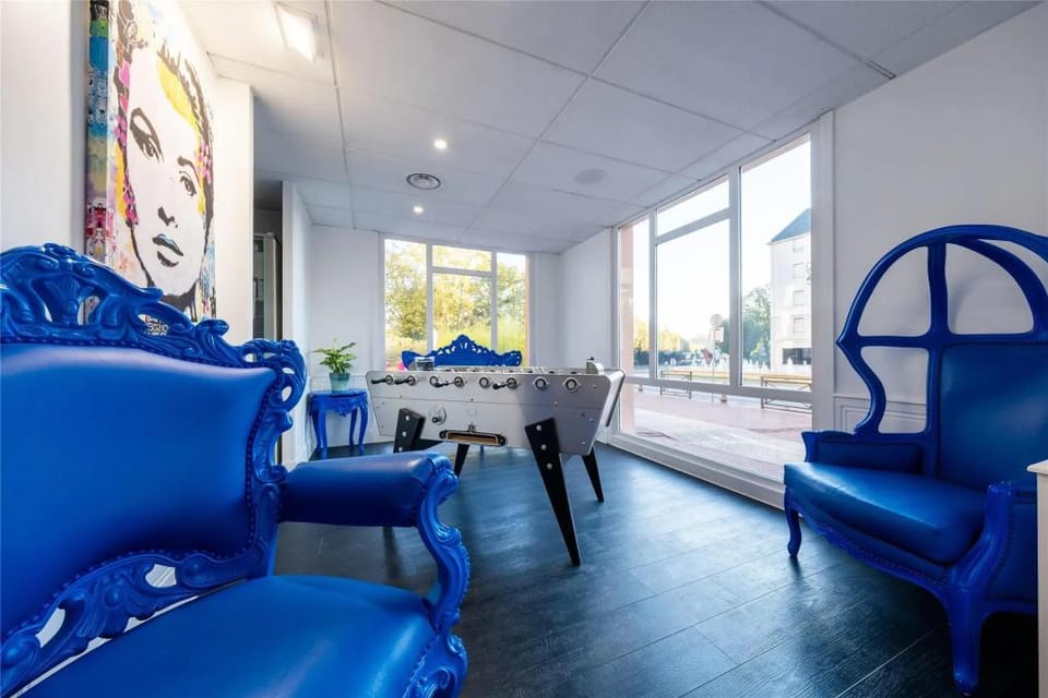 Hotel du chateau Hotel in Sartrouville