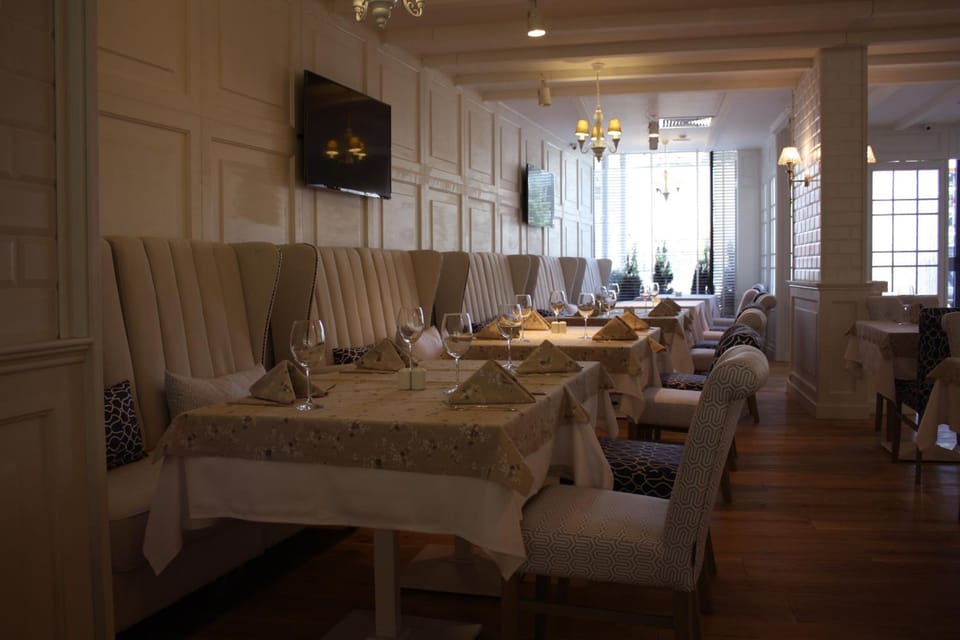 Best Western Plus Olives City Hotel - Free Pool & Parking Hotel in Sofia
