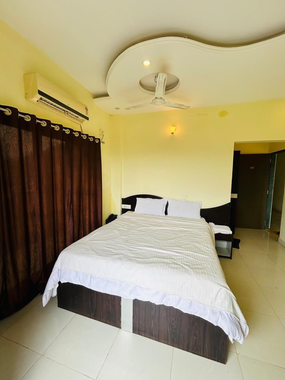 Sakshi Residency  Hotel in Maharashtra