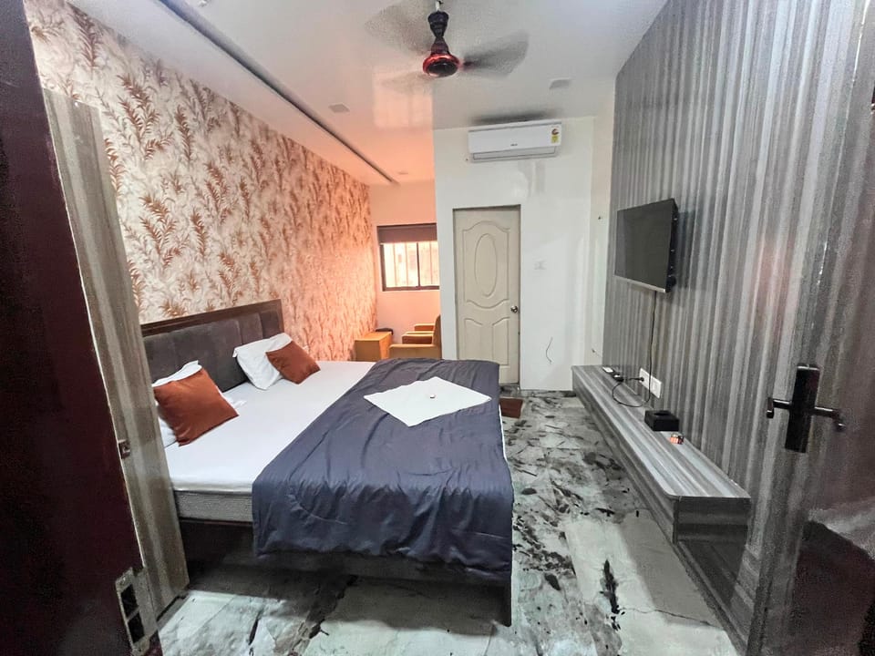 POP 84898H Deva Resort And Lawns Hotel in Maharashtra
