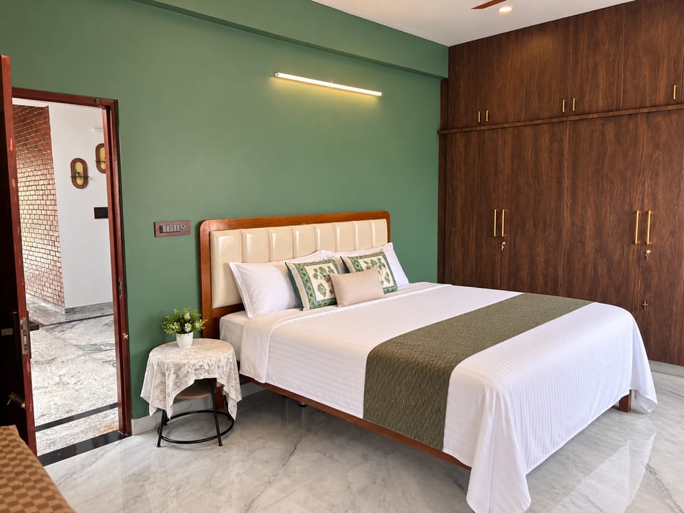 The Divine's Haven Bed and Breakfast in Bengaluru