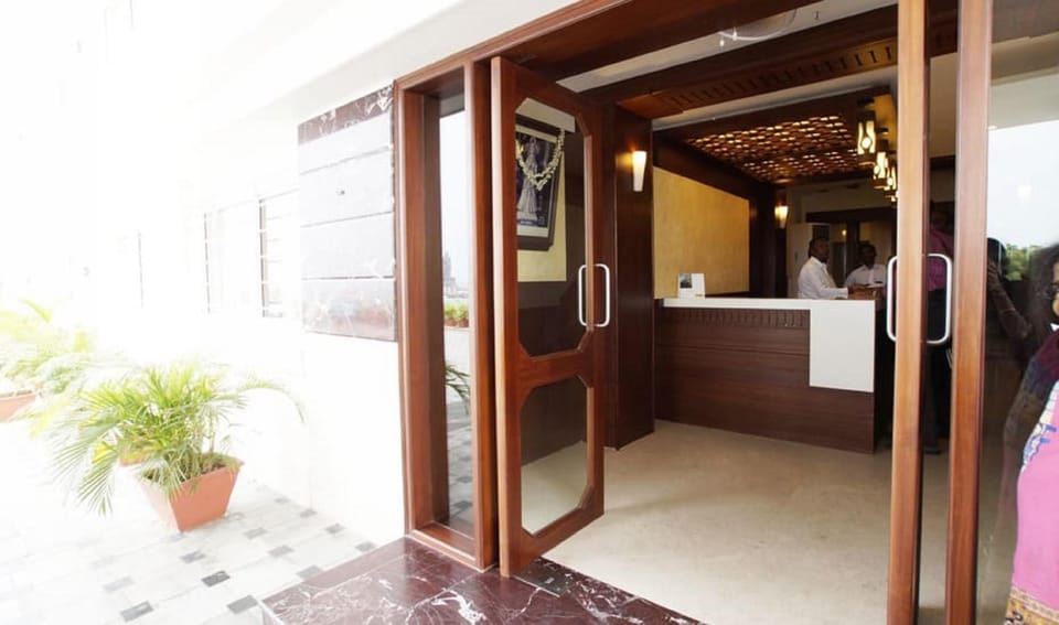 Hotel Seaface Hotel in Tamil Nadu