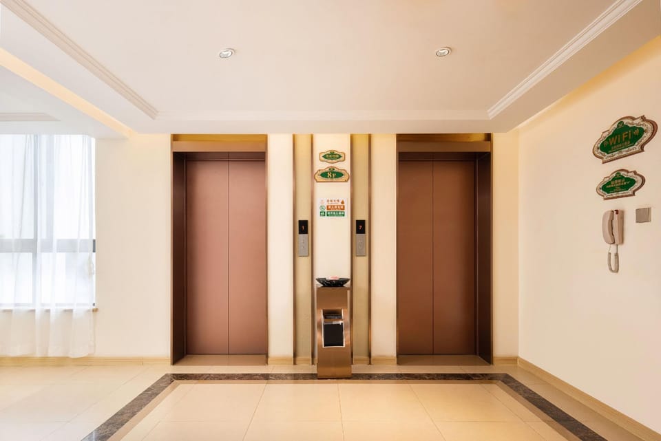 Vienna 3 Best Hotel Haikou Chengmai Laocheng Hotel in Hainan