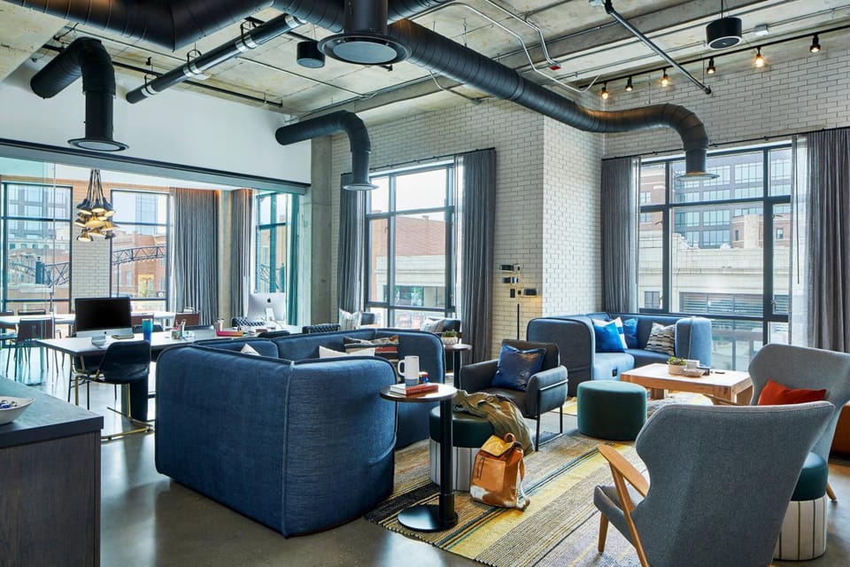 Moxy Columbus Short North Hotel in Short North