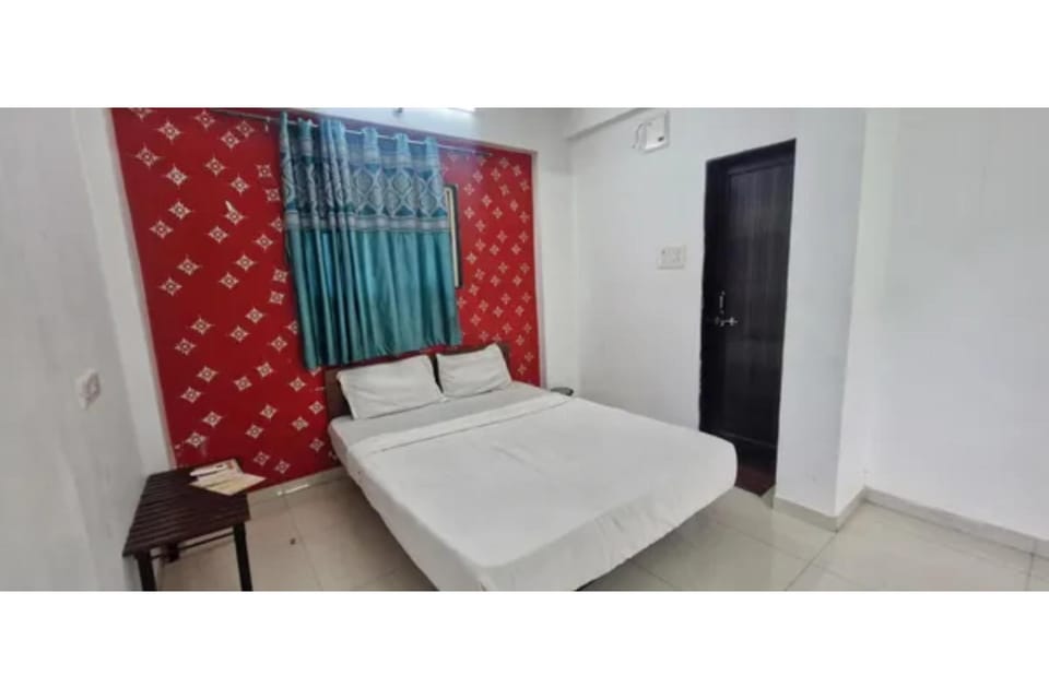FabHotel Rajlaxmi Hotel in Pune