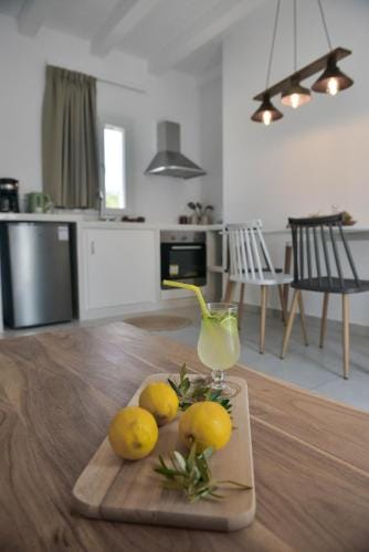 Blue Paradise Apartments Hotel in Naxos