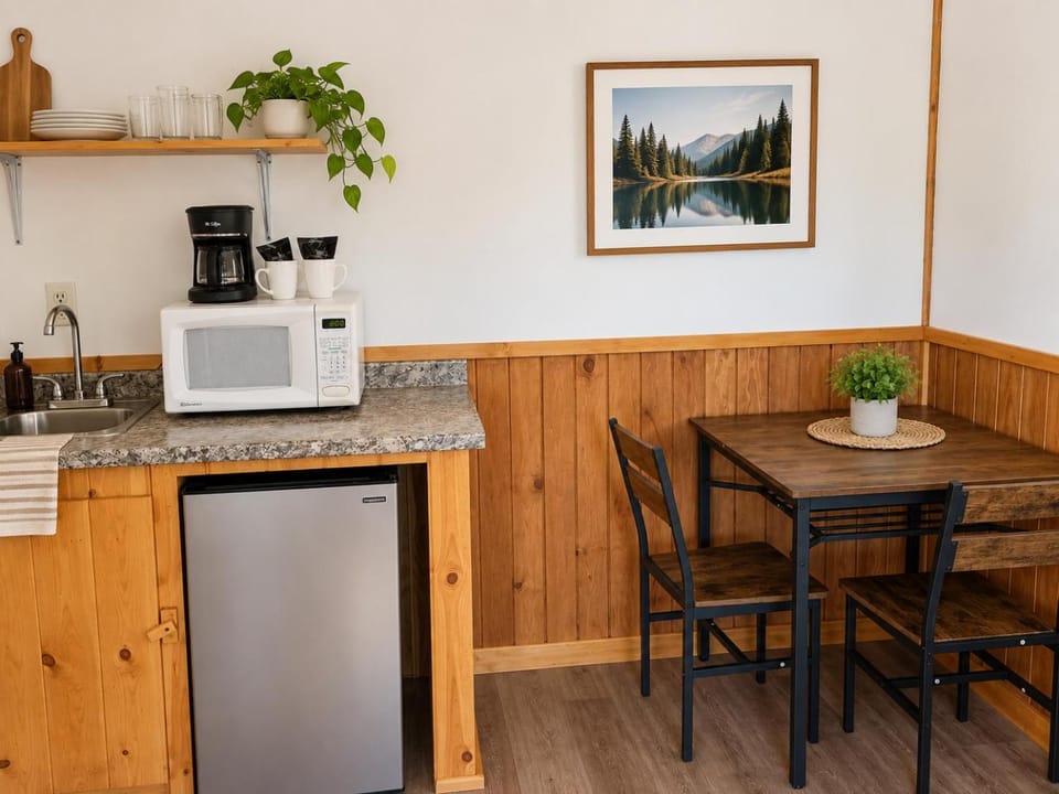Rustic Village Cabins Hotel in Big Bear