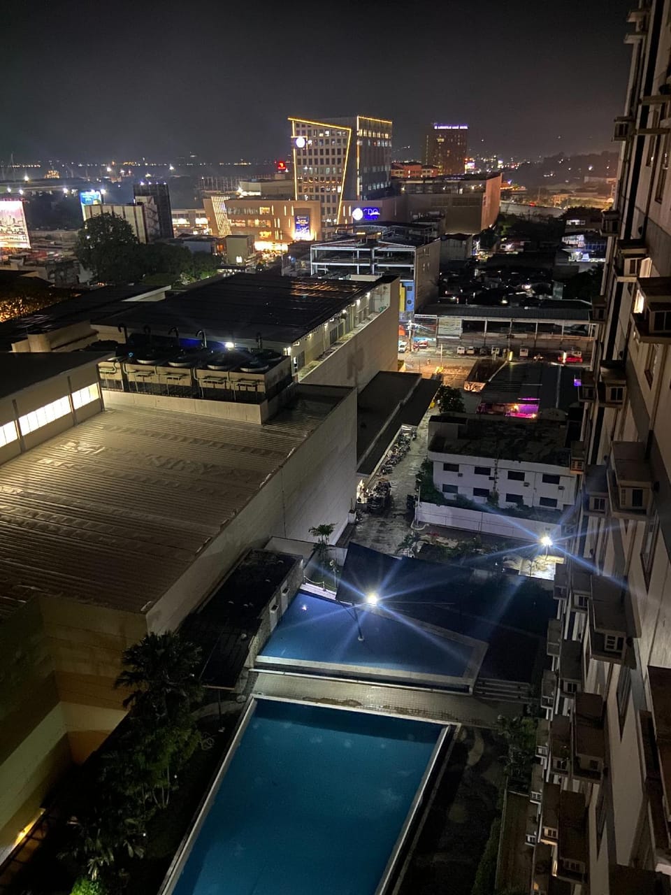 Swimming pool