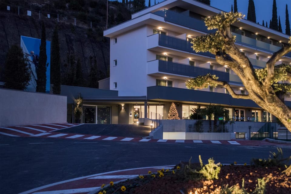 HOODY ACTIVE & HAPPINESS HOTEL Hotel in Arco