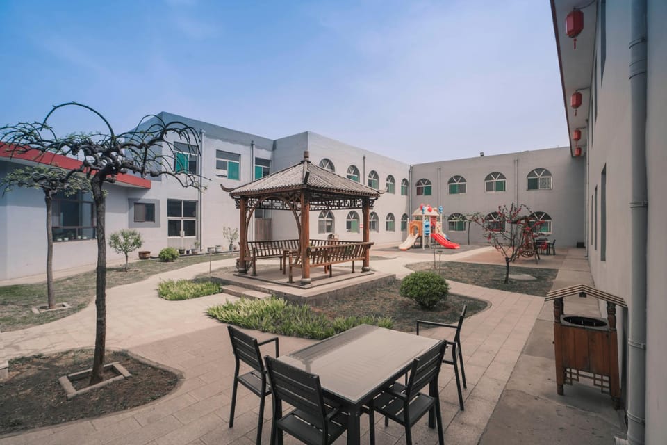 GreenTree Eastern Hotel Jinzhong Pingyao Ancient City South Gate Visitor Center Hotel in China