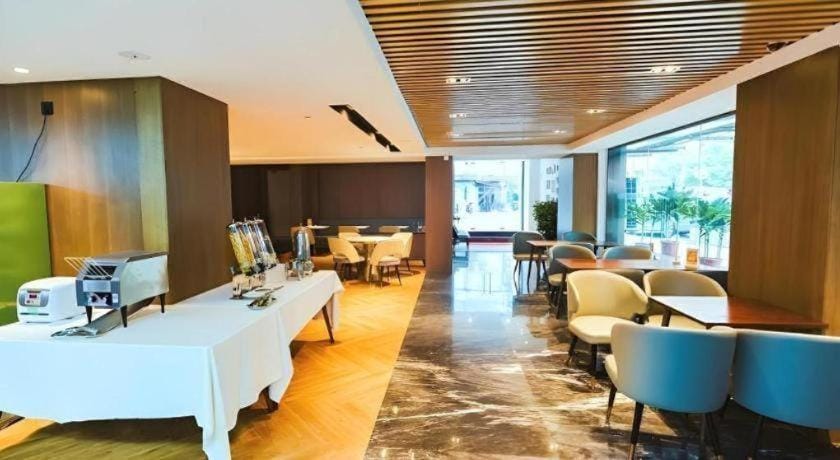 GYA Shanghai Jiangpu Hotel Hotel in Shanghai