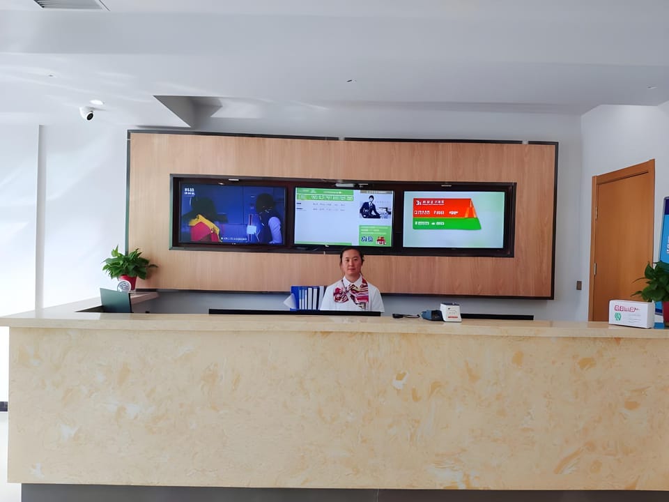 Vatica Beijing Fangshan District Liulihe Er Street Hotel Hotel in Beijing