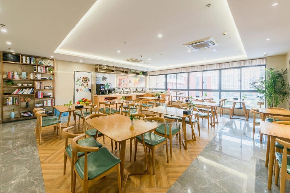 VX Wuxi Rongchuang Wenlv City Jiangnan University Hotel in Suzhou