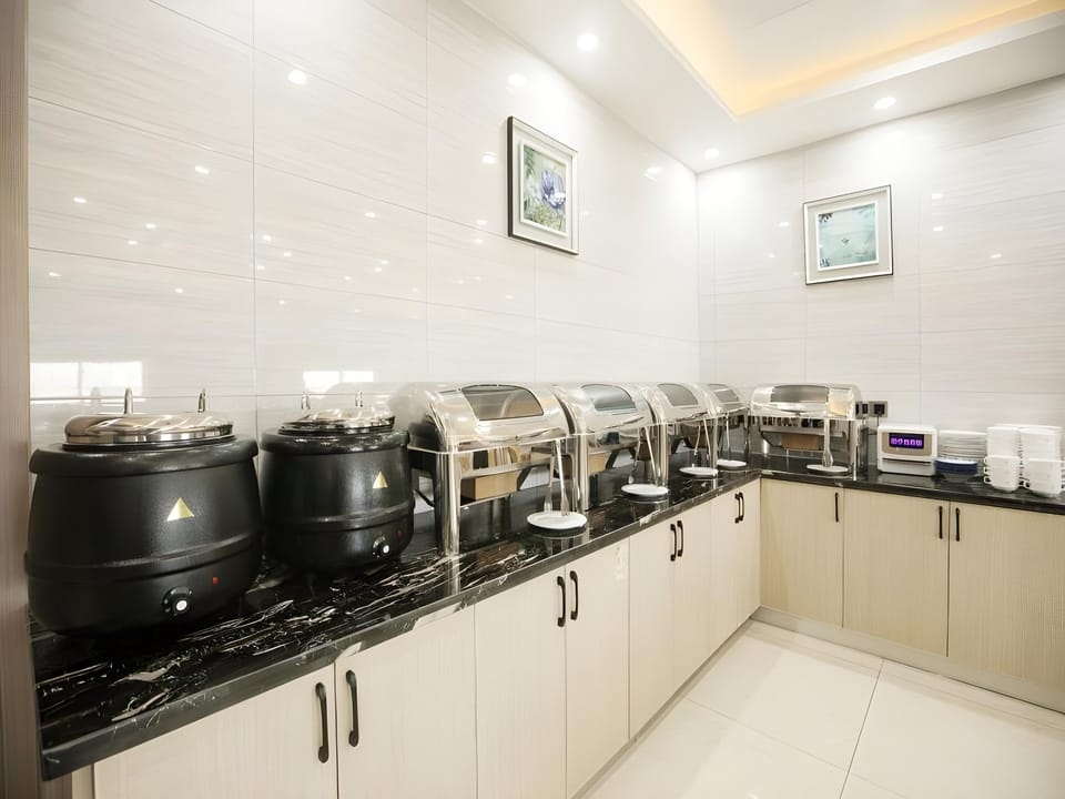 GYA Jiaxing Tongxiang City Century Avenue Hotel Hotel in Zhejiang