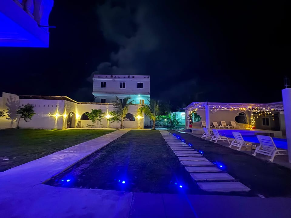 Sunset Apartments Bagamoyo Hotel in Tanzania