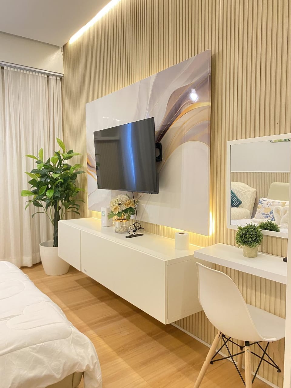 Serene Solace Staycation  Hotel in Quezon City