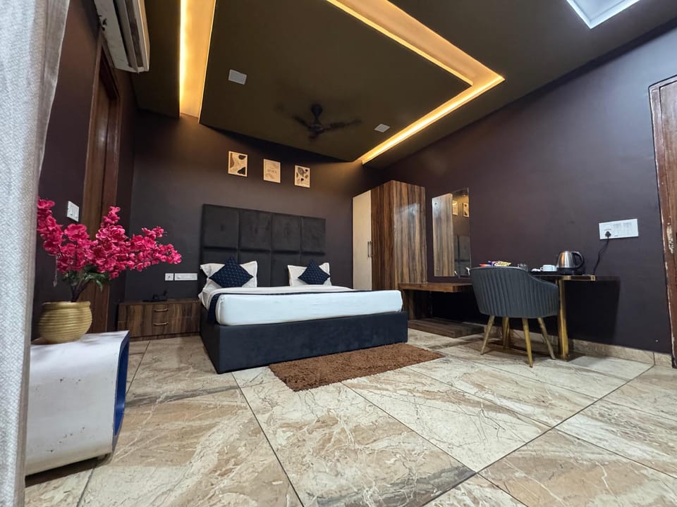 Hotel Uday palace  Hotel in Uttar Pradesh