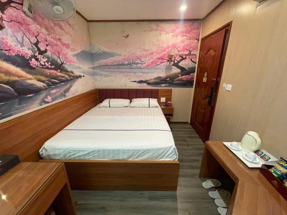 Cosy Hotel - By Luxtel Love hotel in Hanoi