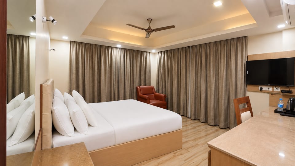 Asara Luxury - The Bay Suites Hotel in Kolkata