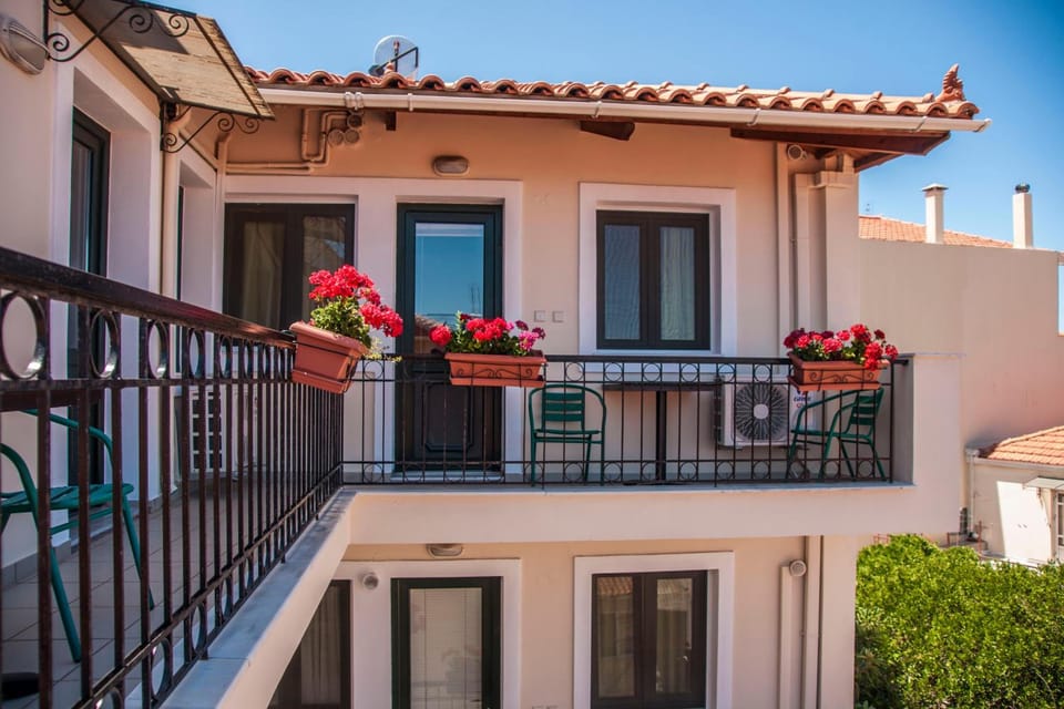 Heliotrope The Studios Hotel in İzmir Province