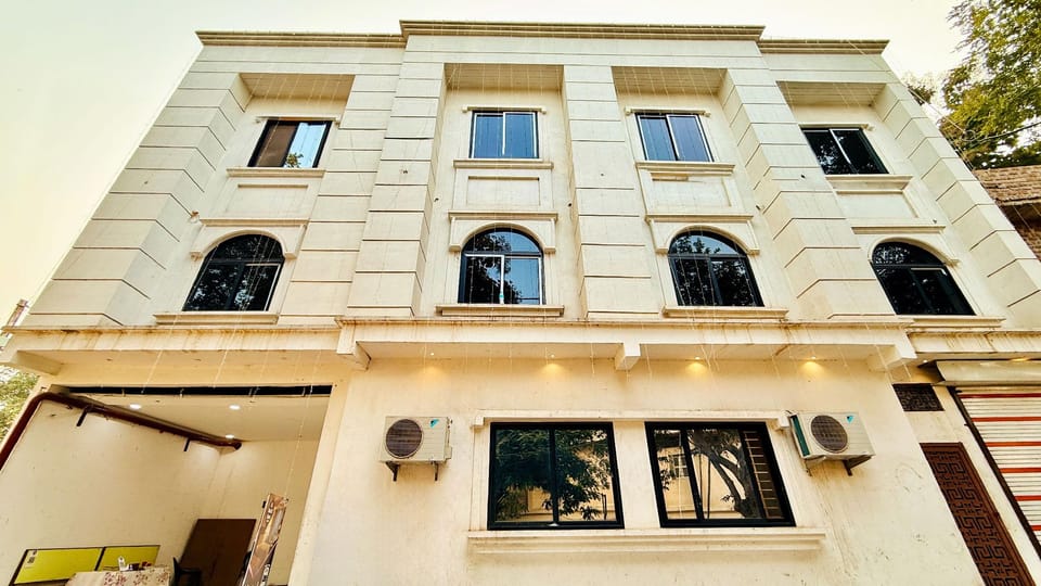 Hotel Raj Inn Omkareshwar Hotel in India
