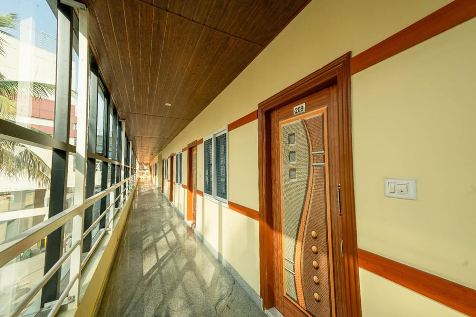 HOTEL GLITZ SUITES Hotel in Bengaluru