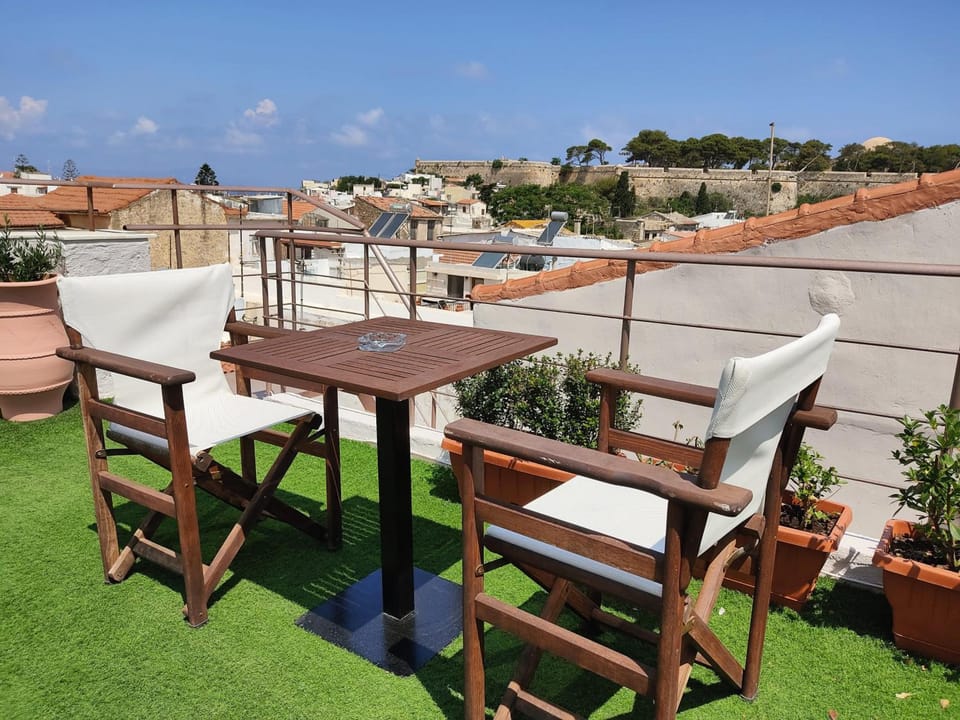 Archontiko Old Town Suites Apartment hotel in Rethymno