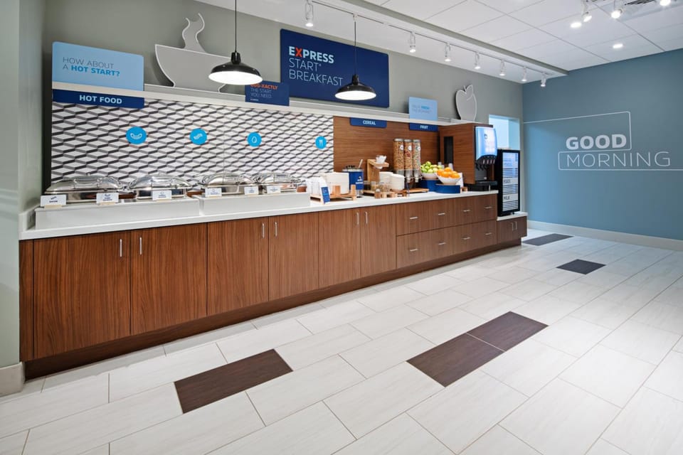 Holiday Inn Express and Suites Murrieta By IHG Hotel in Murrieta