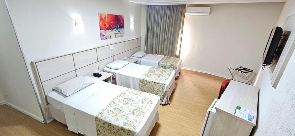 Hotel Euro Suite Sao Paulo by Nacional Inn - A 600 METROS DA RUA 25 DE MARCO Hotel in Sao Paulo City