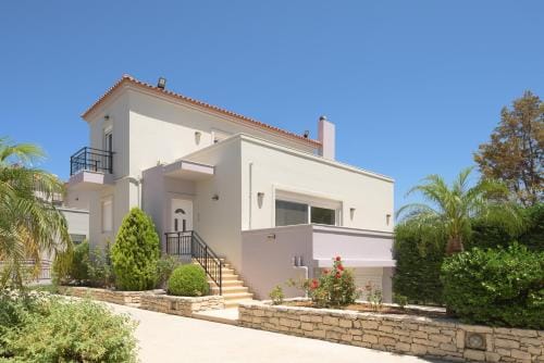 Christina Villas, Steps to Sandy Beach, By ThinkVilla Hotel in Crete