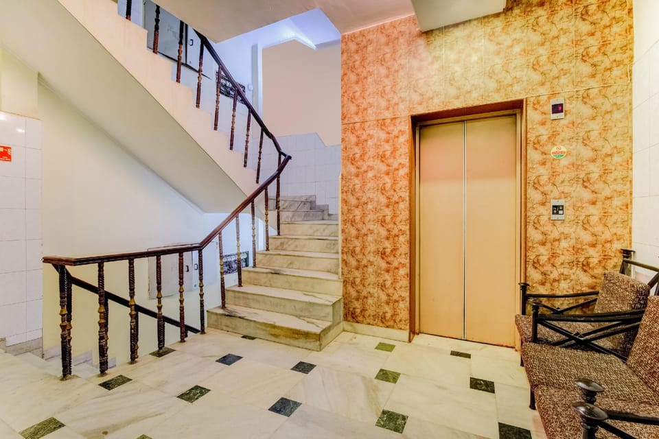 Hotel O Delhi Darbar Hotel in New Delhi