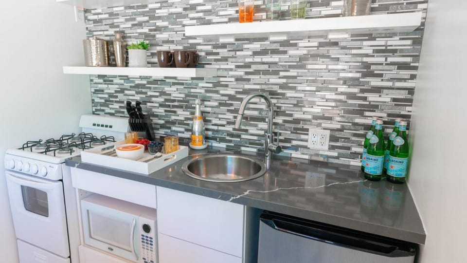 BelleVue Oasis - Adults Only Hotel in Palm Springs