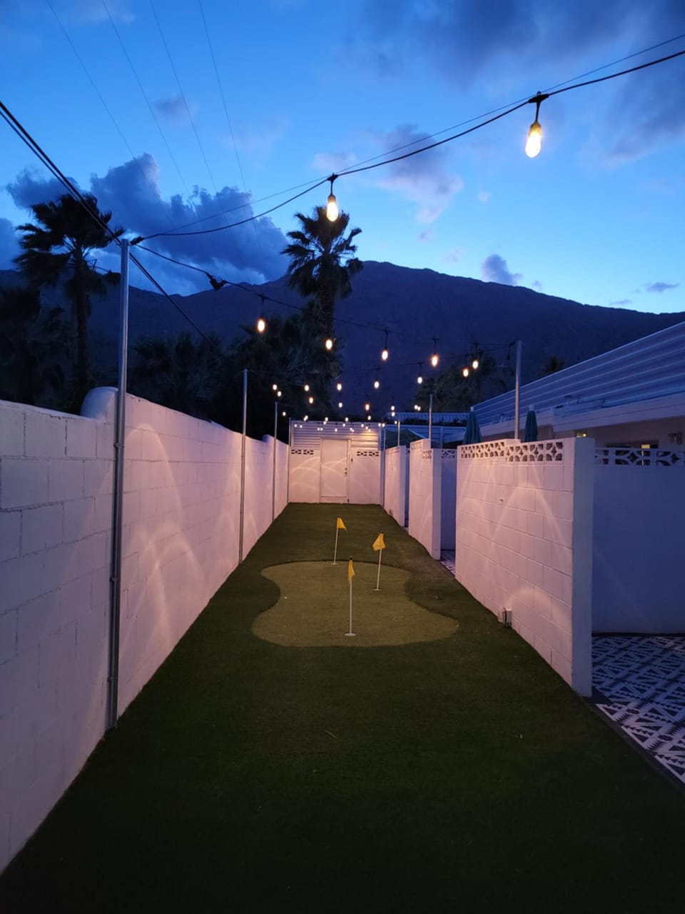 BelleVue Oasis - Adults Only Hotel in Palm Springs