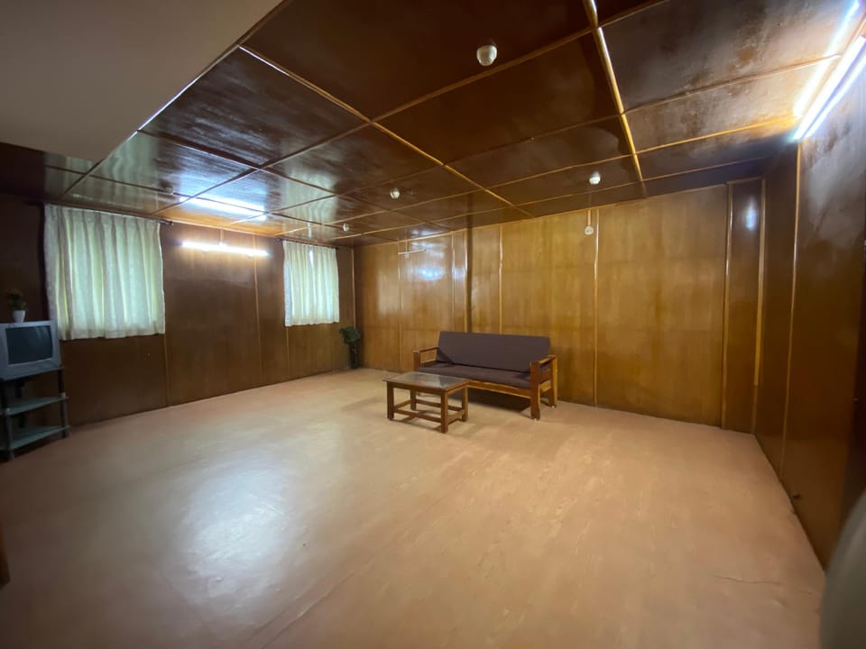 Shalom Inn Hotel in Kodaikanal