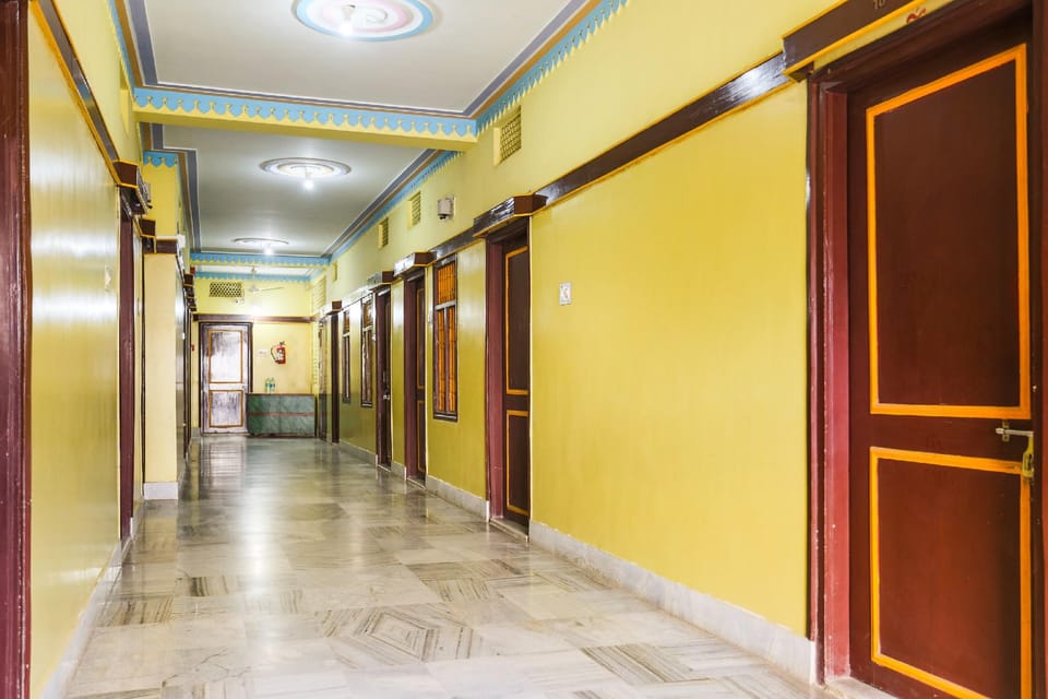 SPOT ON Indra Bhawan Lodge Hotel in Odisha