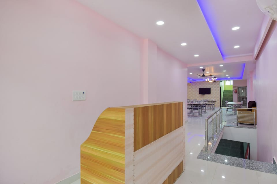 OYO Flagship Hotel Rajmahal Hotel in Jaipur