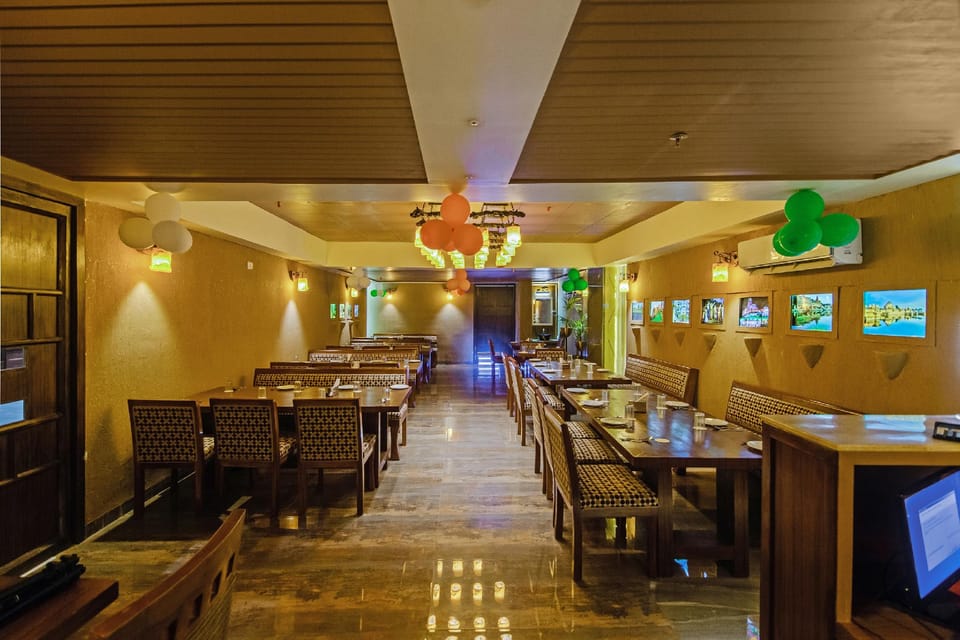 Orchid Residency Hotel in Uttar Pradesh