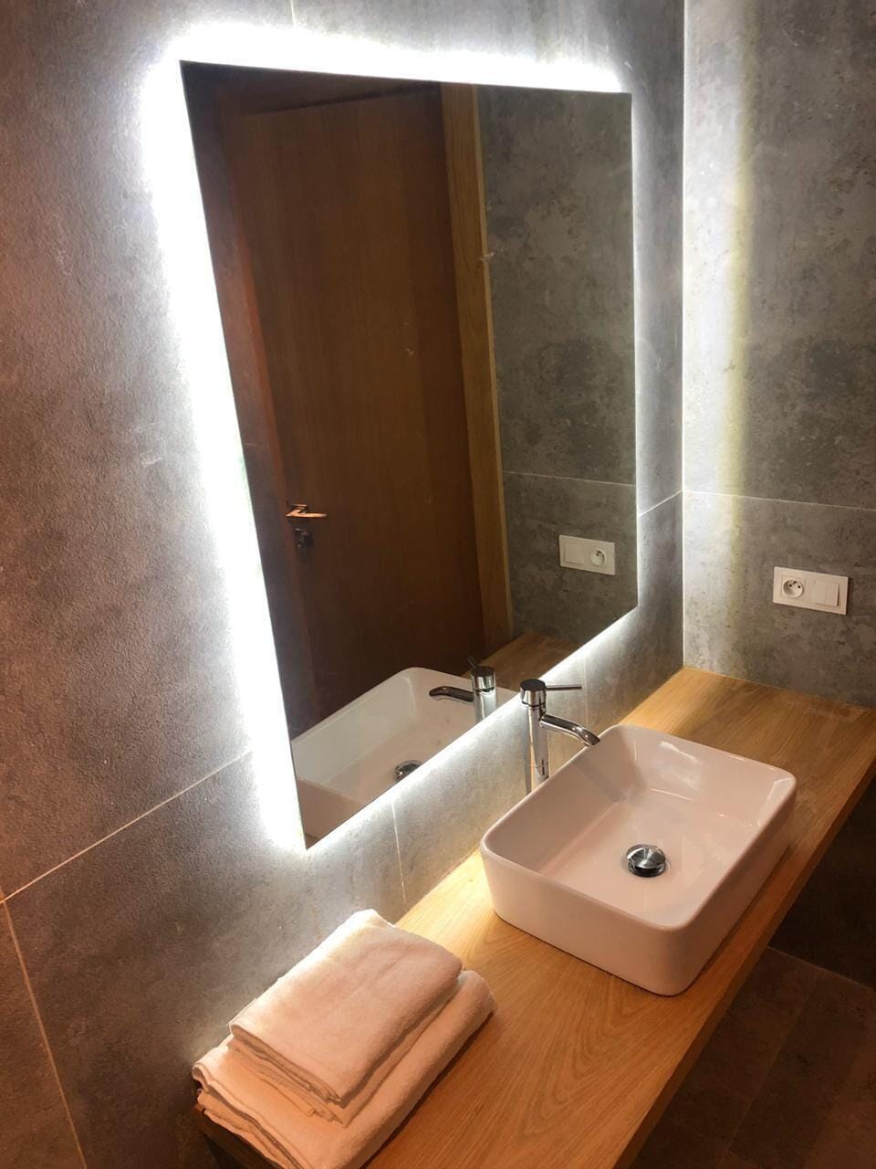 Vision immo Hotel in Île-de-France