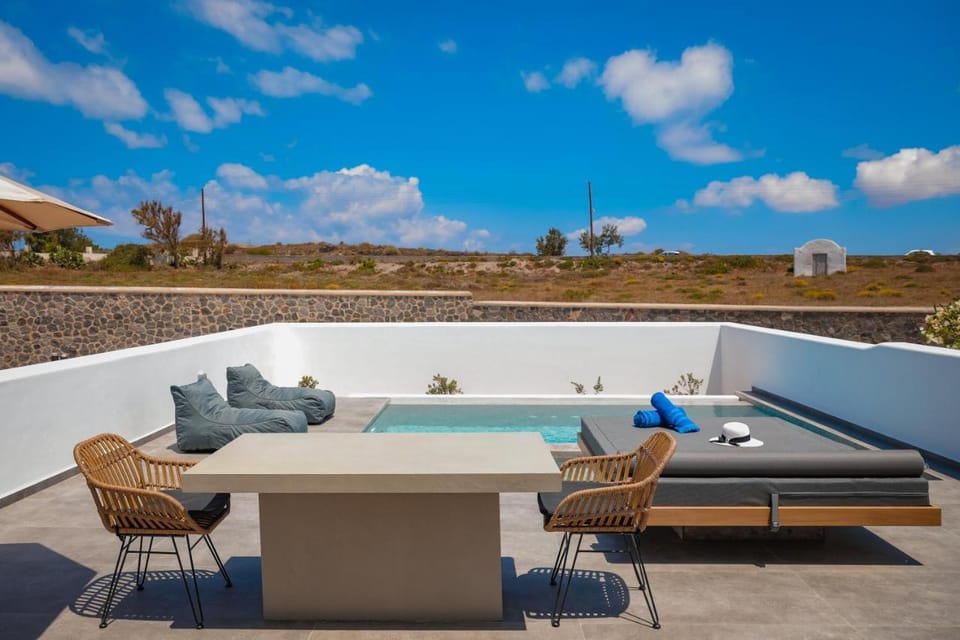 Vineyard Exclusive Suites Apartment hotel in Santorini