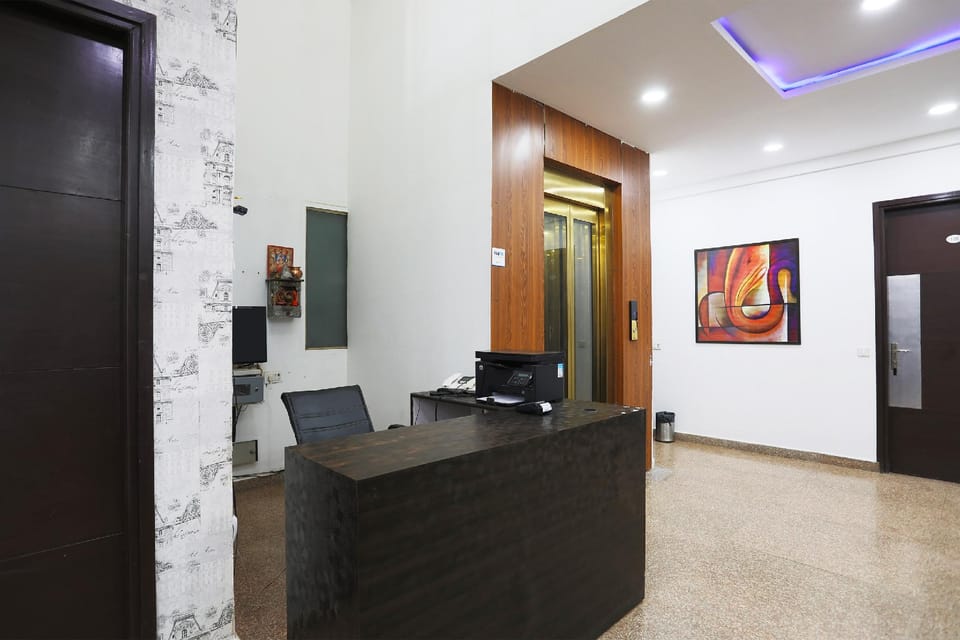 Collection O Tipsyy Inn Hotel in Gurugram