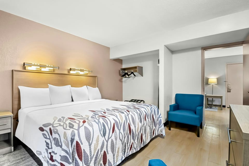 Guestroom
