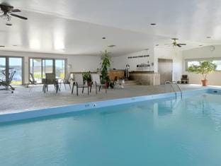 Super 8 by Wyndham Cut Bank Hotel in Idaho